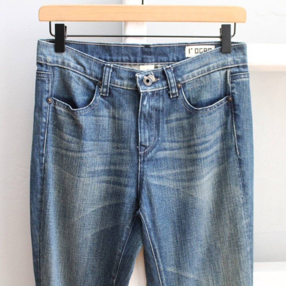 ROGAN Women's Blue Derringer Natural Waist Shaped Leg Shoe-Cut Jeans USA Size 26 - Picture 4 of 8